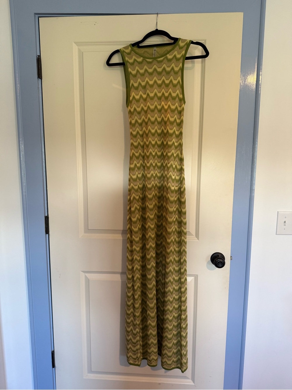 DEVON WINDSOR Olive & Cream Zigzag Knit Maxi Dress